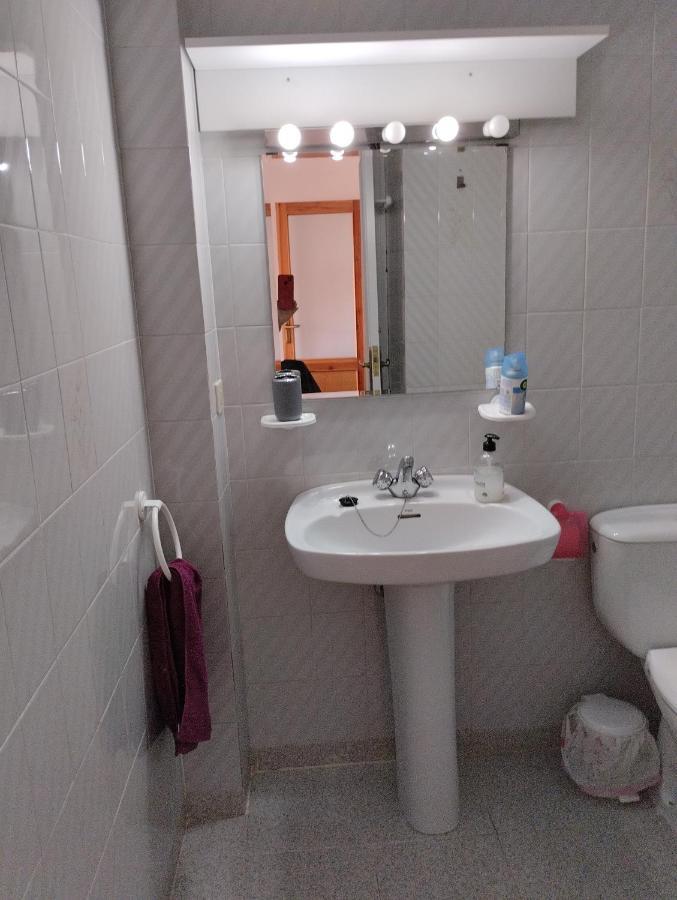 Luminoso, Centrico Y Silencioso Apartamento Χάκα Εξωτερικό φωτογραφία